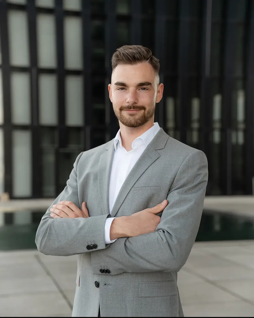 Jan Philipps, SEA Freelancer für die D-A-CH-Region